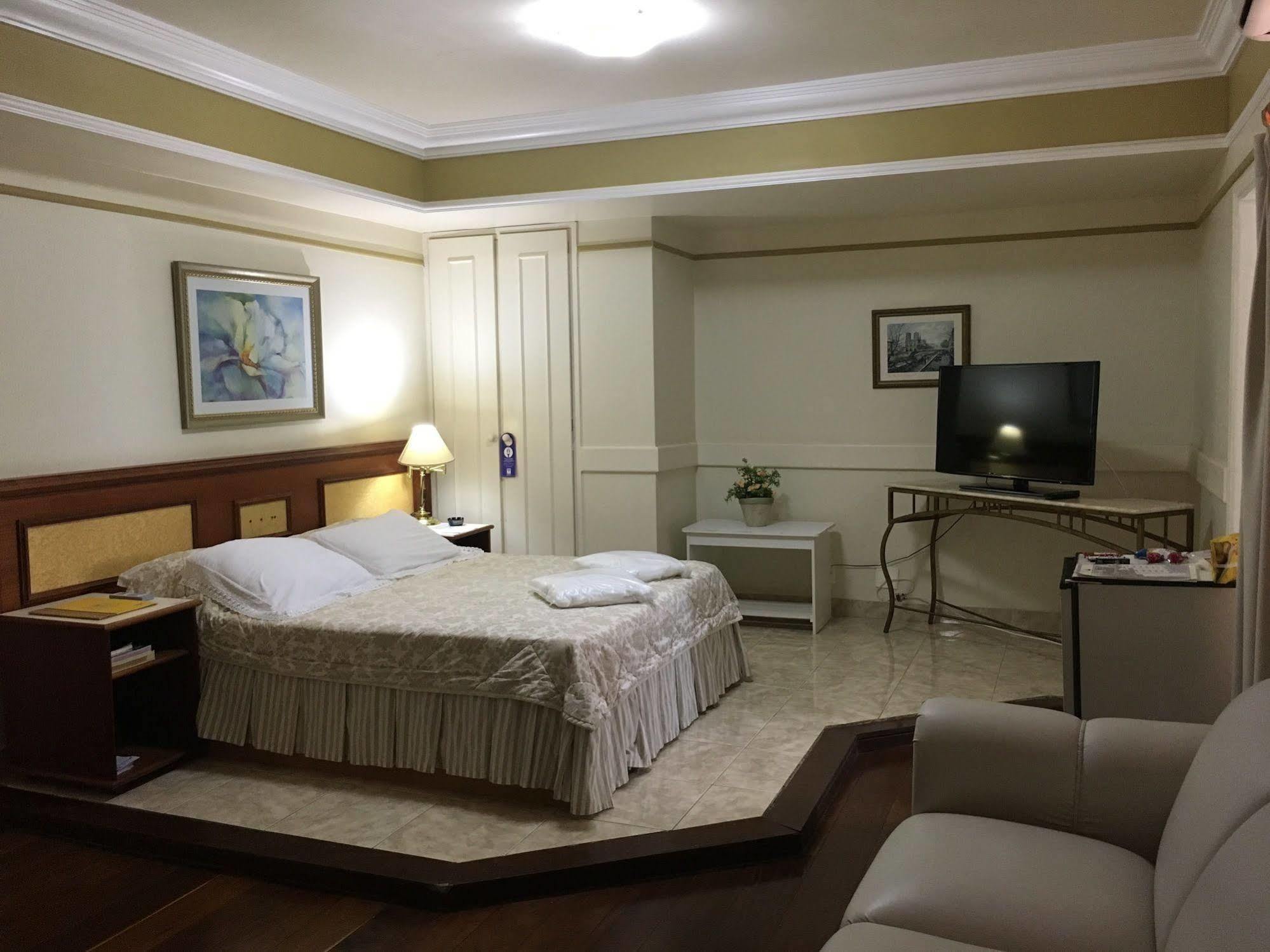 Tamareiras Park Hotel Uberaba Bagian luar foto