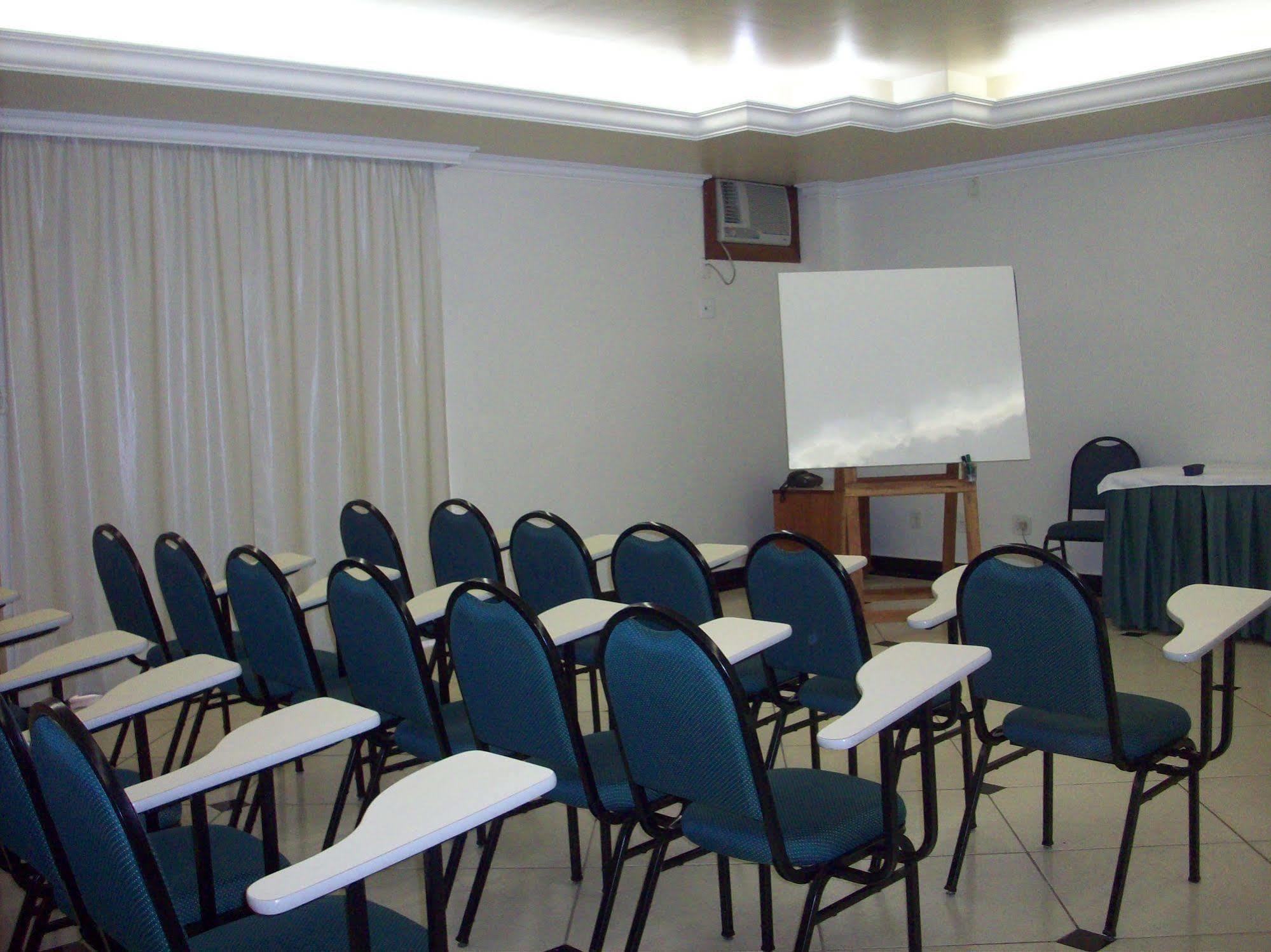 Tamareiras Park Hotel Uberaba Bagian luar foto