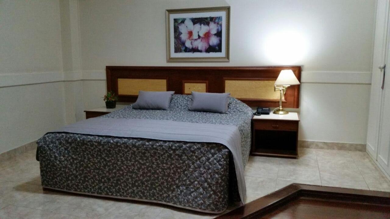 Tamareiras Park Hotel Uberaba Bagian luar foto